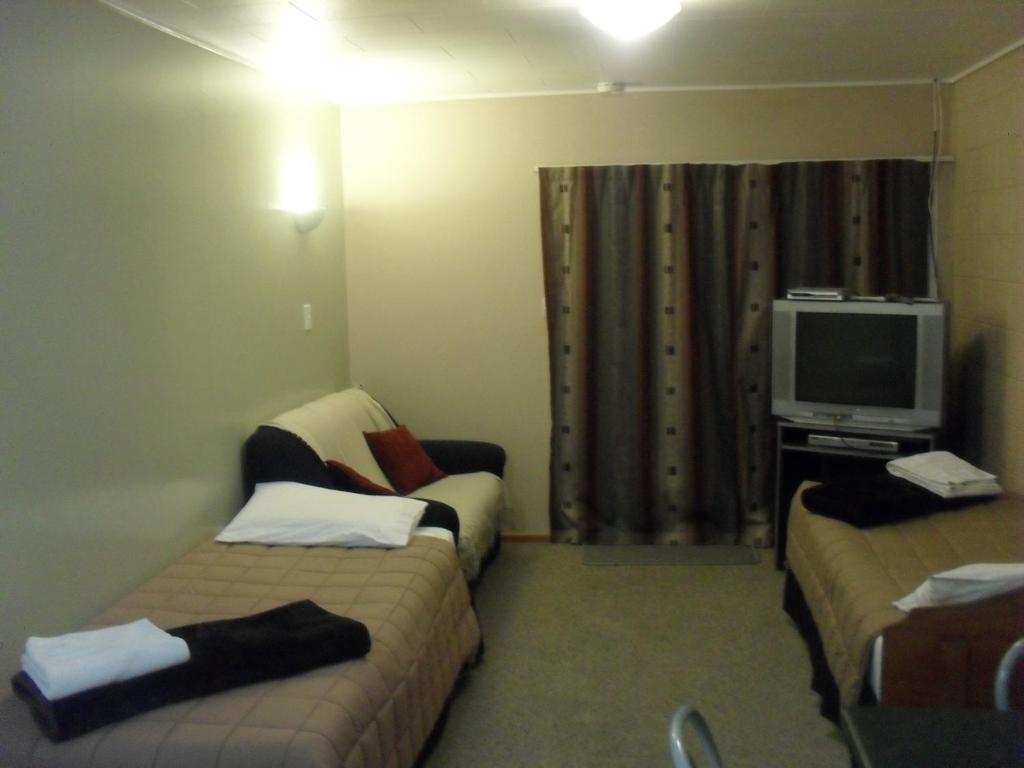 Bay Beauty Motel Napier Room photo